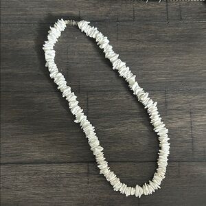 Chic White Shell Necklace